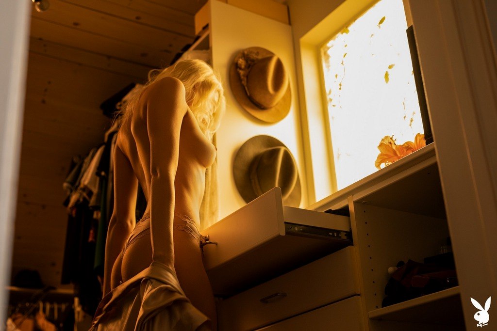 Emilee Ann Miller — Photo 2